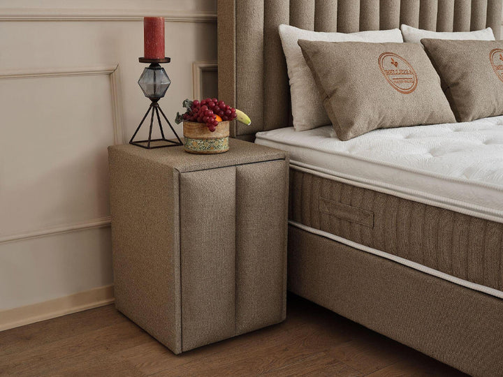 Тапицирано нощно шкафче BELLEZZA