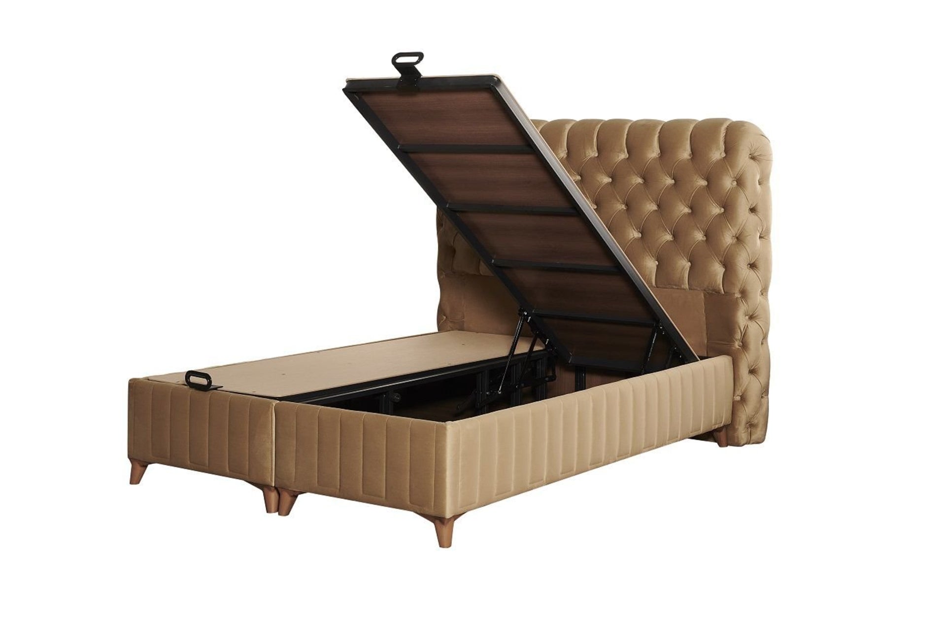 Тапицирано