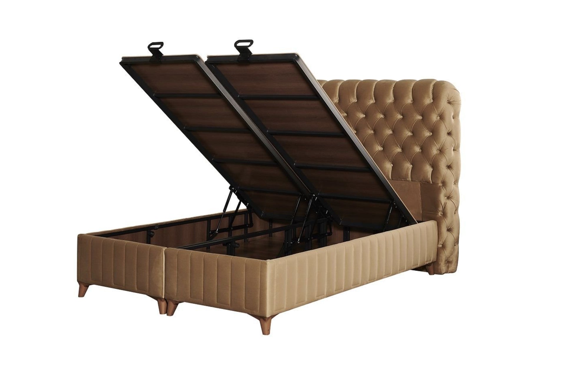 Тапицирано